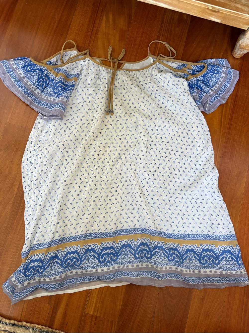 Free People Cream & Blue Cold-Shoulder Boho Tunic